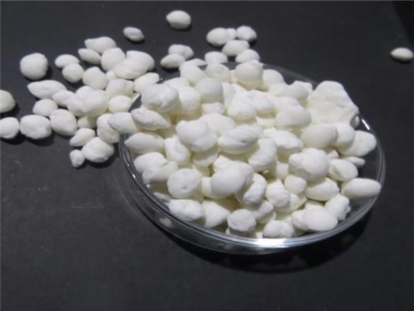 融雪劑生產廠家淺談產品的作用