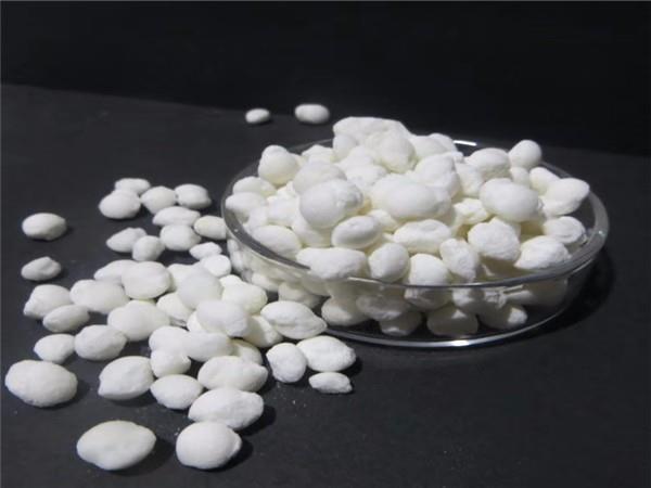 融雪劑生產廠家如何在市場上占據一席之地？